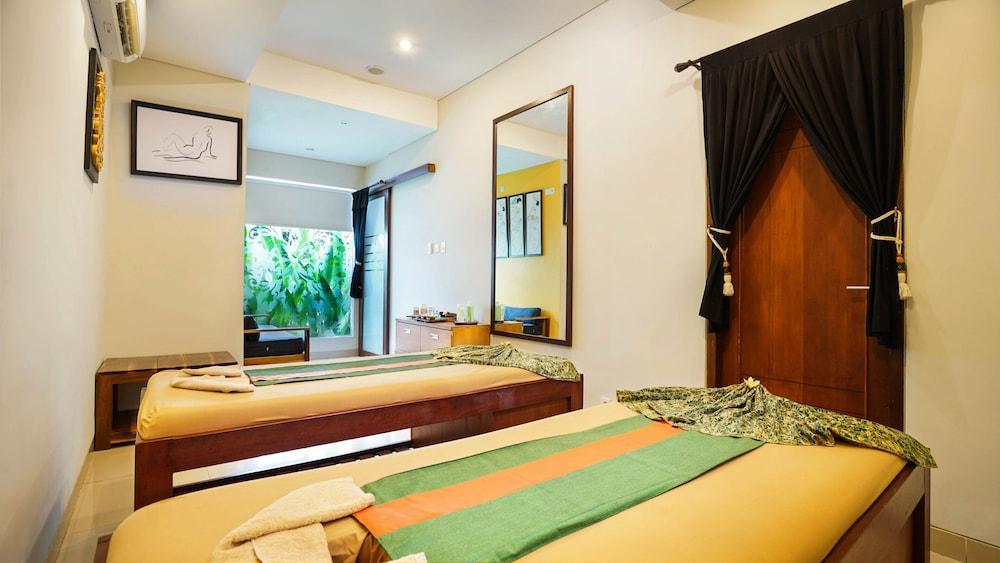 Samaja Beachside Villa